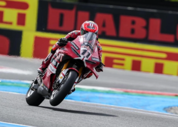 Nicolo Bulega secures record-breaking lap in Assen WorldSBK Superpole