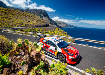 Sebastien Ogier goes all out on asphalt attack