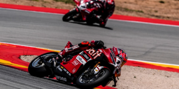 Nicolo Bulega prevails after fierce fight in Aragon WorldSBK Superpole Race