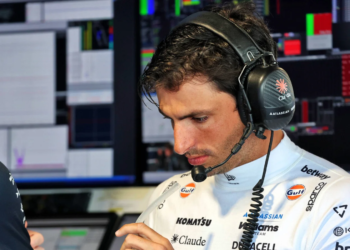 Carlos Sainz has hailed Williams' progress following the F1 Miami GP