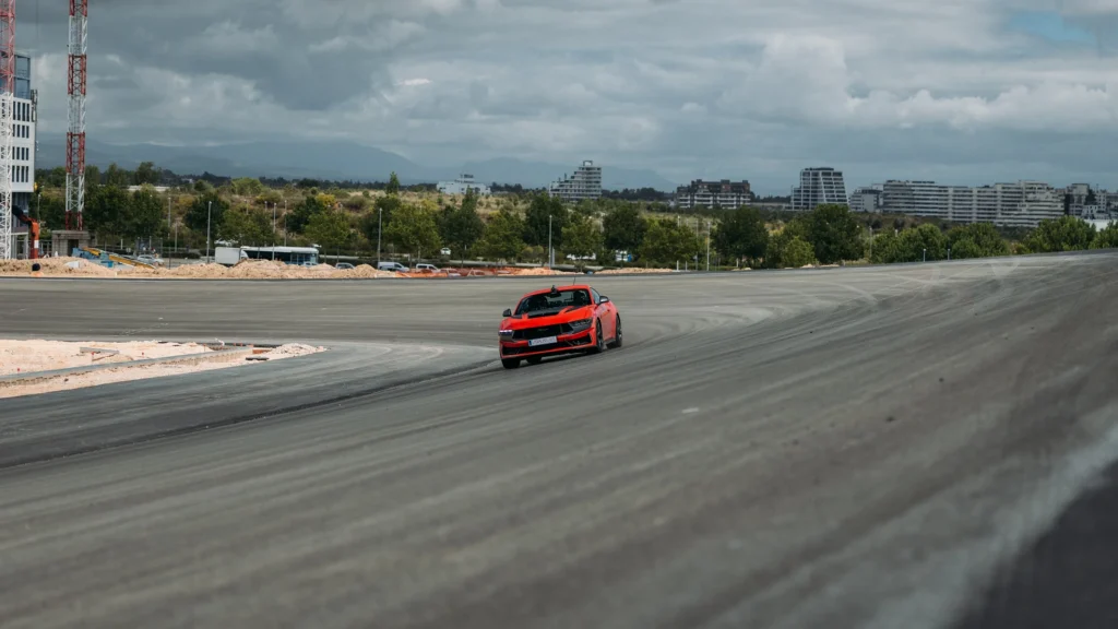 Carlos Sainz has delivered his early verdict on the Madring