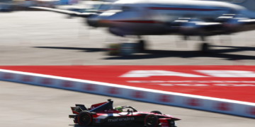 Edo Mortara stormed to an emphatic pole position at the Berlin E-Prix