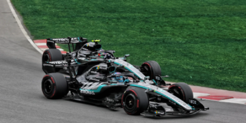 David Croft has urged Mercedes not to impose team orders on its drivers