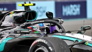Kimi Antonelli resists Lando Norris to extend F1 title lead in Miami masterclass