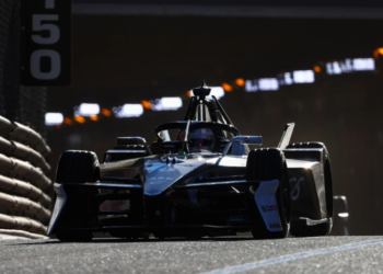 2276497661.jpg MONTE-CARLO, MONACO - MAY 16: Mitch Evans of New Zealand driving the (9) Jaguar TCS Racing Jaguar I-TYPE 7 on track during practice, ahead of the Monaco E-Prix, Round 9 of the 2026 FIA Formula E World Championship at Circuit de Monaco on May 16, 2026 in Monte-Carlo, Monaco. (Photo by Joe Portlock/LAT Images)