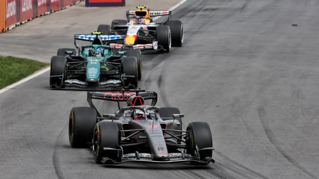 Nico Hulkenberg finished the race 12th
