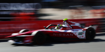 Oliver Rowland reignites Formula E title hopes with stunning Monaco victory
