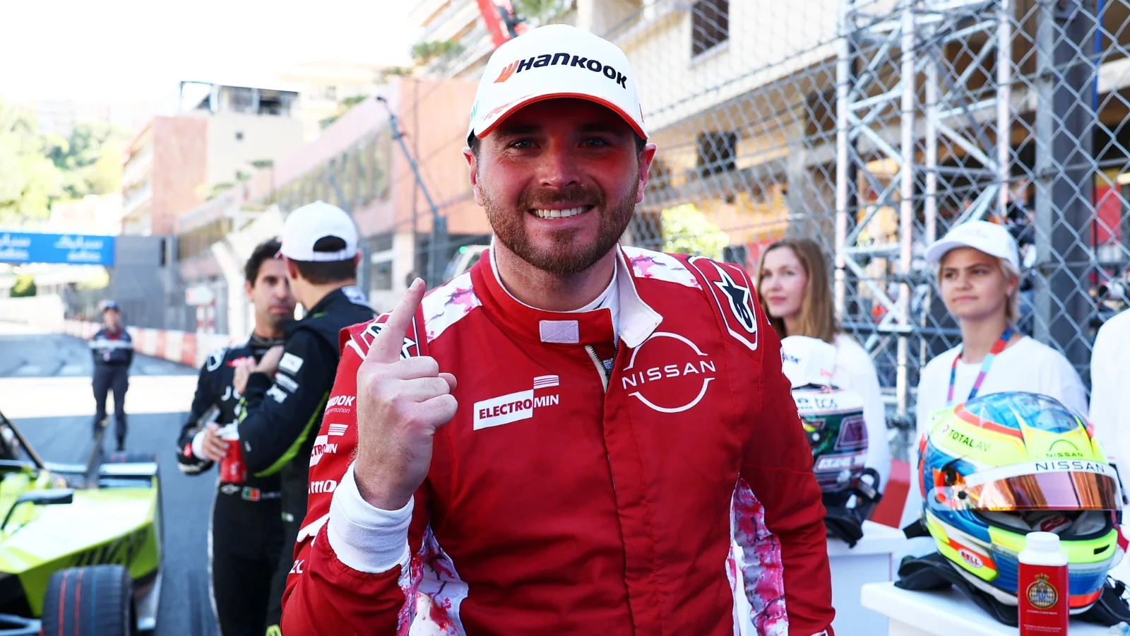 Oliver Rowland's Monaco E-Prix triumph takes him to within 20 points of the Formula E title lead