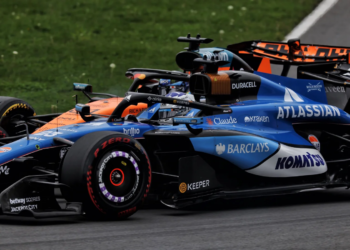 Oscar Piastri and Alex Albon collided in the F1 Canadian GP