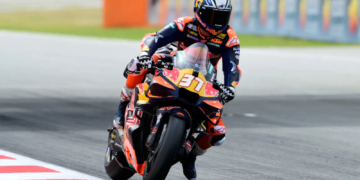 Pedro Acosta clinches first pole of 2026 in Barcelona MotoGP qualifying