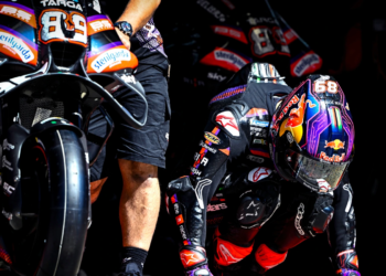 Liberty Media could scrap MotoGP two-bike rule from 2027 – report