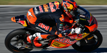 Brian Uriarte seals maiden Moto3 victory in chaotic Mugello fight