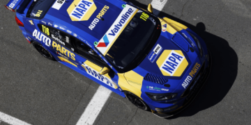 The ‘heavens opened’ for Ashley Sutton in BTCC Race to Pole win
