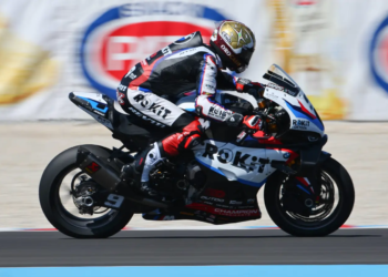‘Monster’ Danilo Petrucci rode through ‘severe pain’ as BMW suffered a double blow at Balaton Park