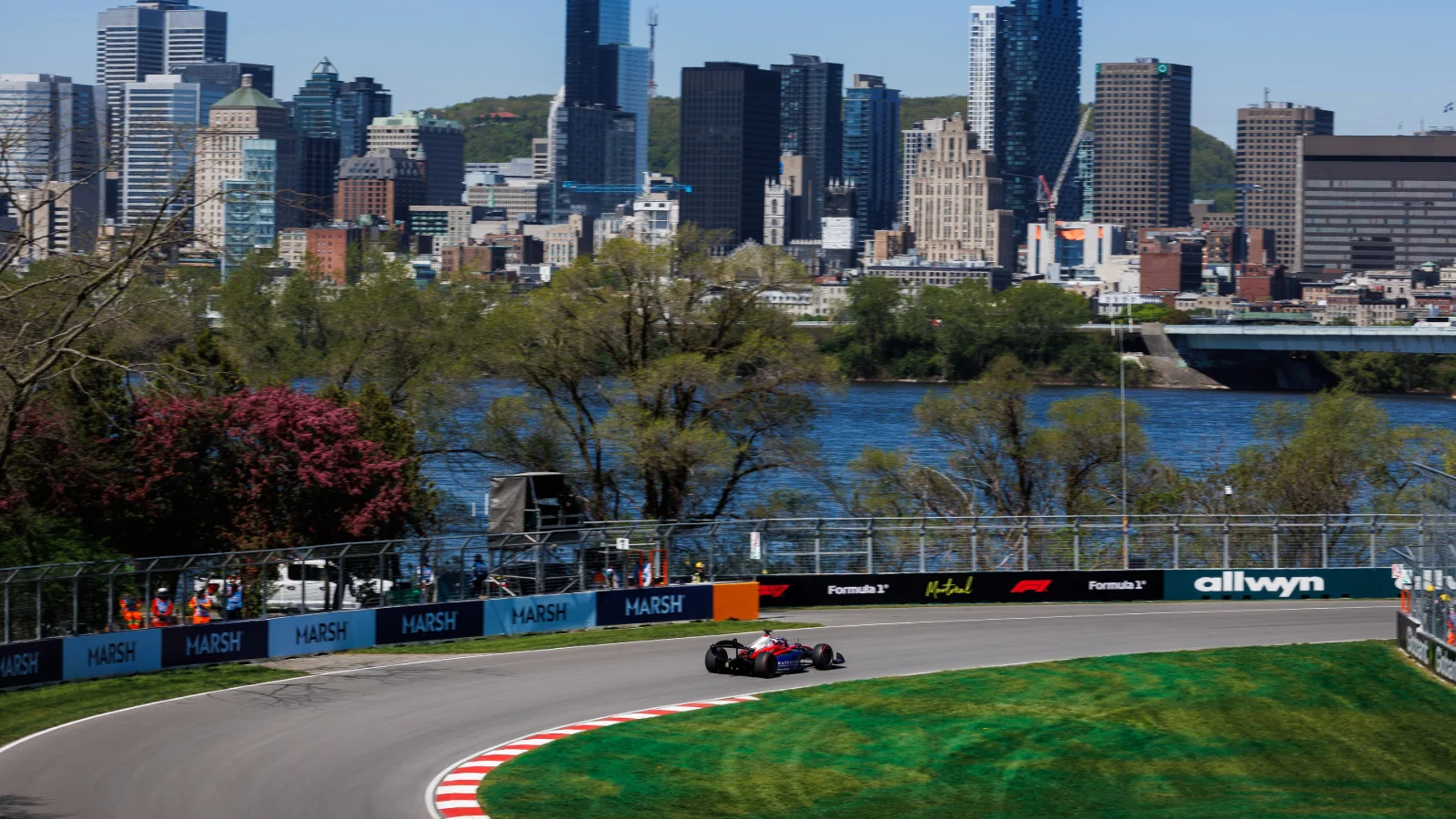 Noel Leon secures Formula 2 Sprint Race victory for Campos Racing