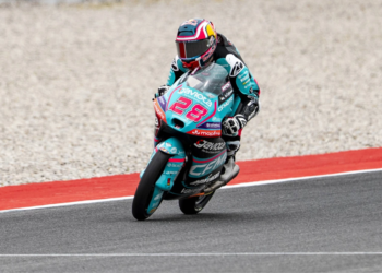 Maximo Quiles secured his fourth victory of the season in a dramatic Barcelona Moto3 race