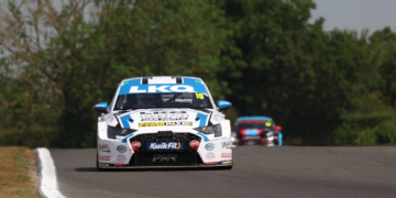 Aiden Moffat storms to P1 in BTCC Oulton Park Free Practice