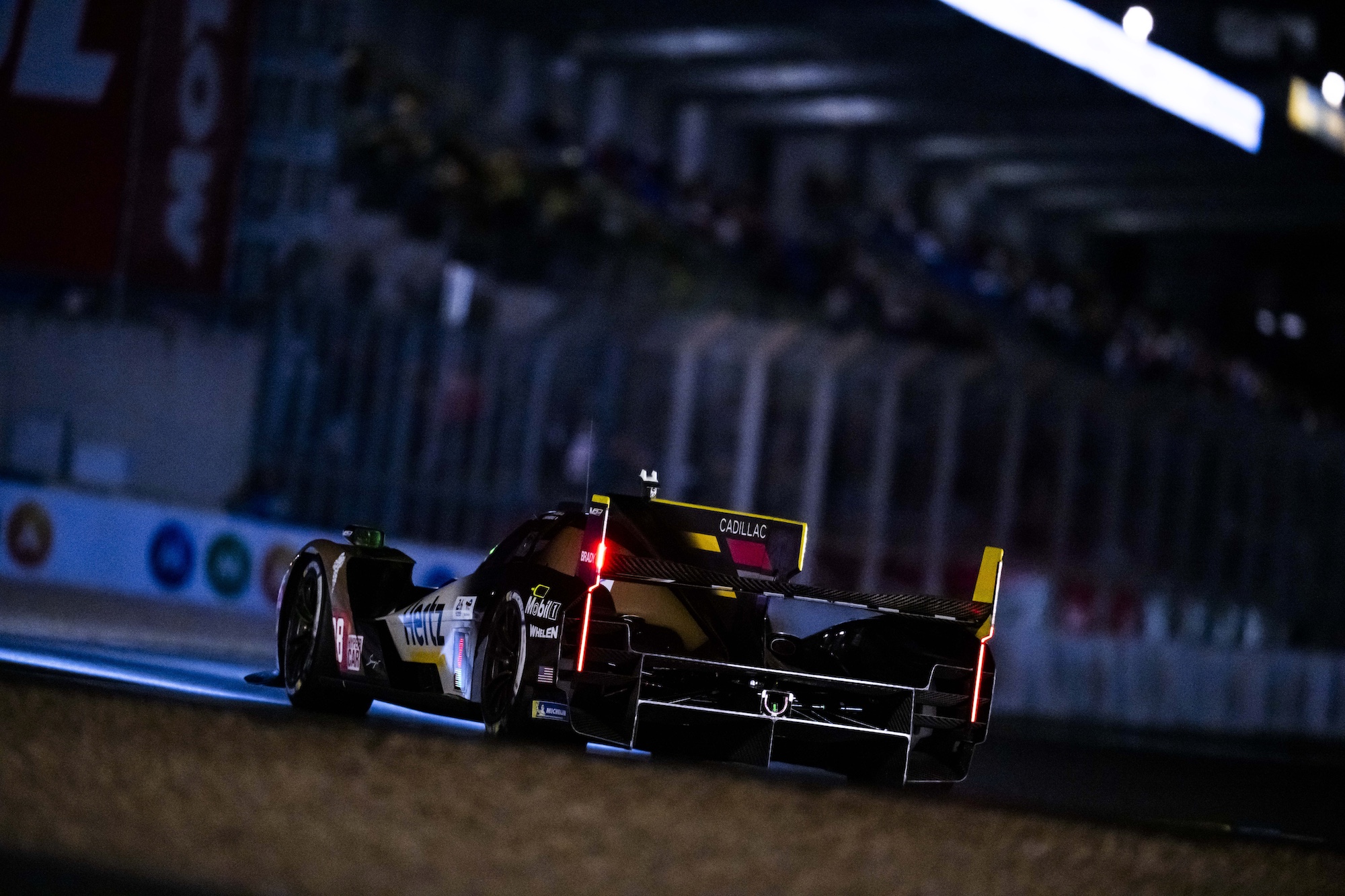 JOTA Cadillacs lead 1-2 at Le Mans with half the race to go