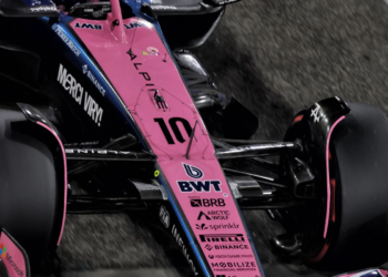 Watch: F3 title-leader crashes Alpine F1 car in private test