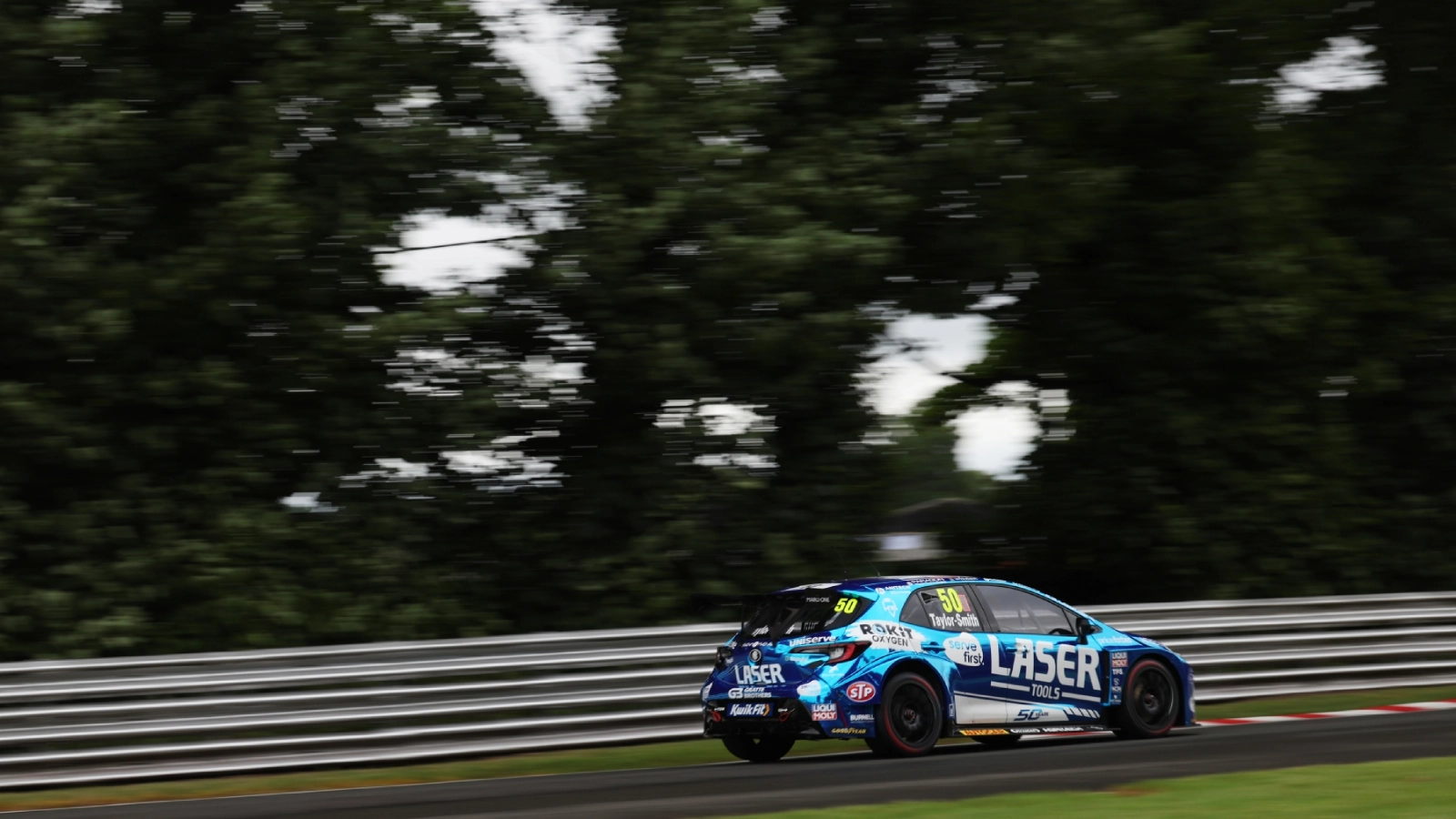 Árón Taylor-Smith hopes for strong BTCC Oulton Park Race 2