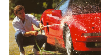 Ayrton Senna's Honda NSX is set for auction in London