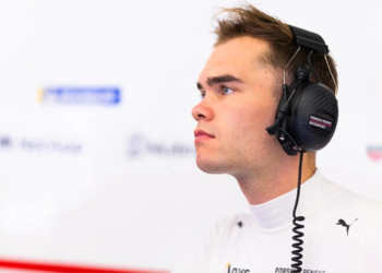 HEINRICH Laurin (ger), Porsche Penske Motorsport, Porsche 963 #05, Hypercar, portrait during the 8 Hours of Bahrain 2025, 8th round of the 2025 FIA World Endurance Championship, from November 6 to 8, 2025 on the Bahrain International Circuit in Sakhir, Bahrain - Photo Javier Jimenez / DPPI