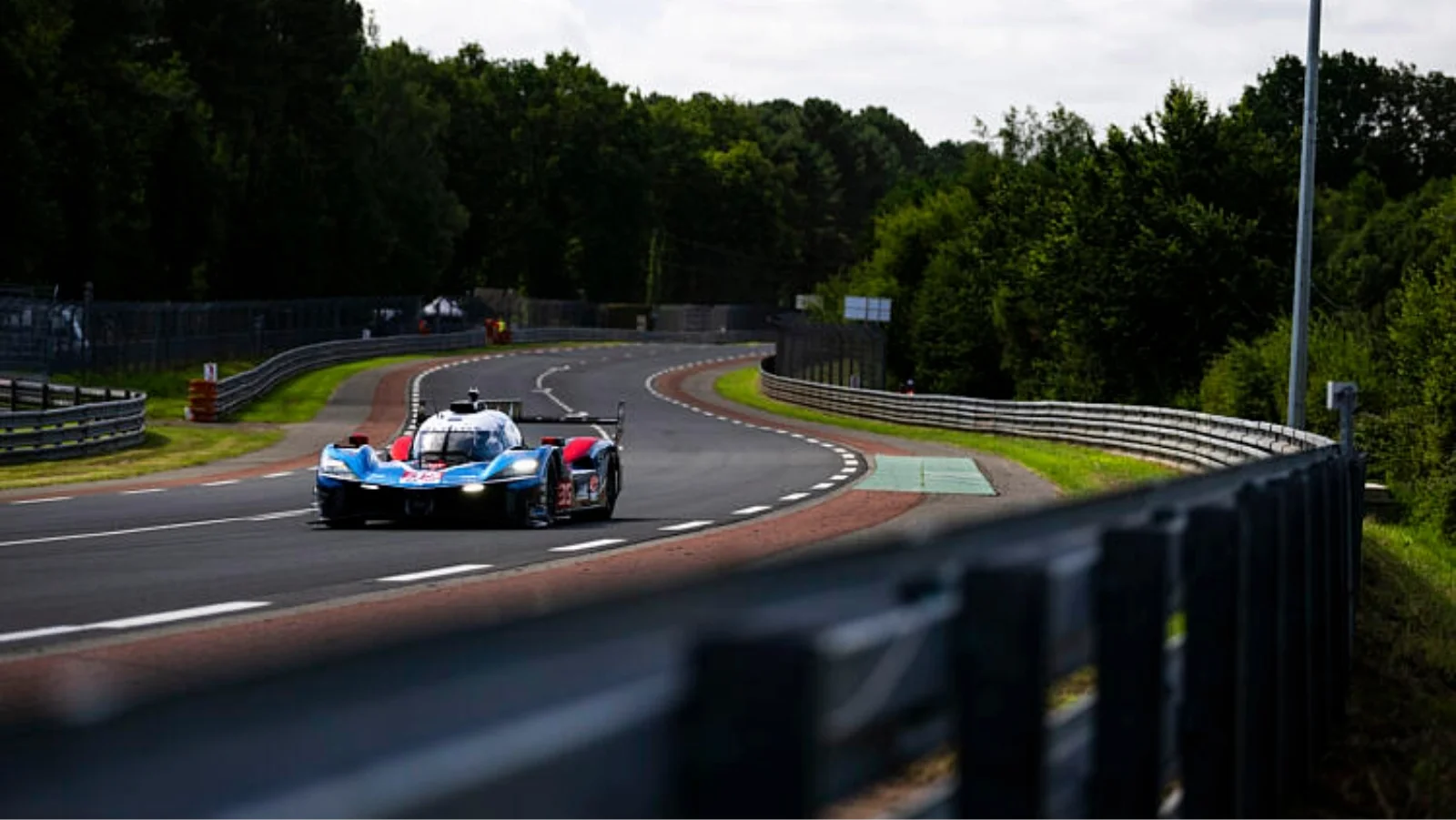 35 FELIX DA COSTA António (prt), MILESI Charles (fra), HABSBURG Ferdinand (aut), Alpine Endurance Team, Alpine A424 #35, Hypercar, action during the Test Day of the 24 Hours of Le Mans 2026, 3rd round of the 2026 FIA World Endurance Championship, on June 7, 2026 on the Circuit des 24 Heures du Mans in Le Mans, France - Photo Fabrizio Boldoni / DPPI