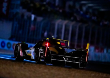 38 BOURDAIS Sébastien (fra), BAMBER Earl (nzl), AITKEN Jack (gbr), Cadillac Hertz Team Jota, Cadillac V-Series.R #38, Hypercar, action during the Free Practice and Qualifying session of the 24 Hours of Le Mans 2026, 3rd round of the 2026 FIA World Endurance Championship, from June 10 to 11, 2026 on the Circuit des 24 Heures du Mans in Le Mans, France - Photo Fabrizio Boldoni / DPPI