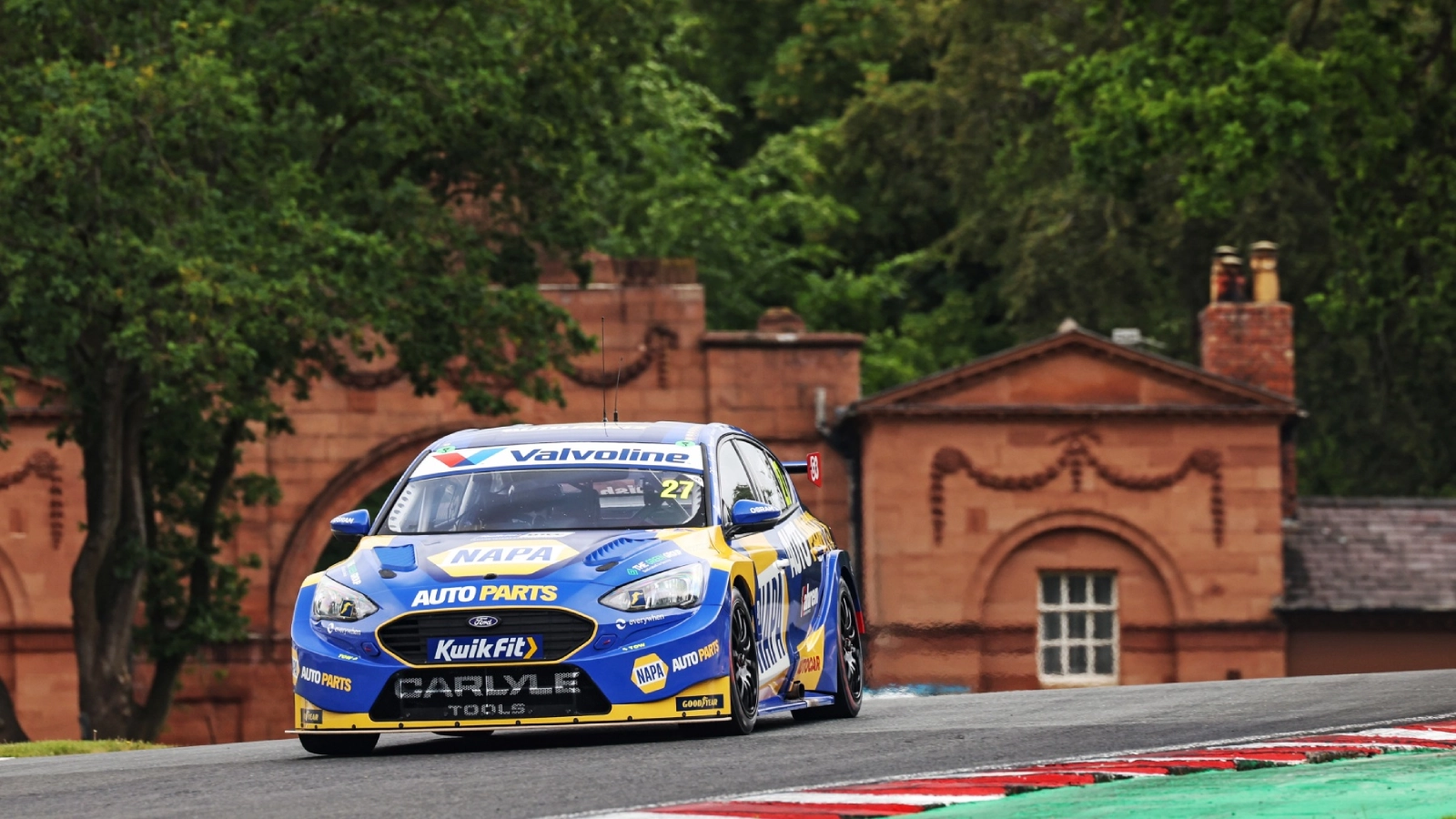 Dan Cammish claims ‘calm’ BTCC Race to Pole win at Oulton Park
