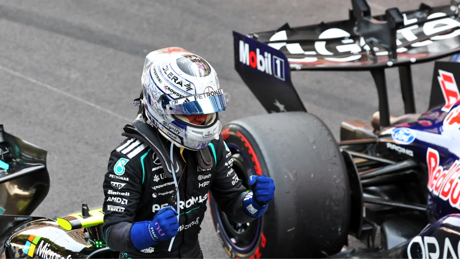Kimi Antonelli avoids chaos to score commanding F1 Monaco GP victory