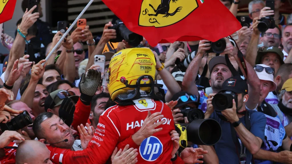 Lewis Hamilton has praised the team around him at Ferrari