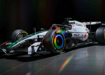 McLaren harks back to F1 origins with special British GP livery