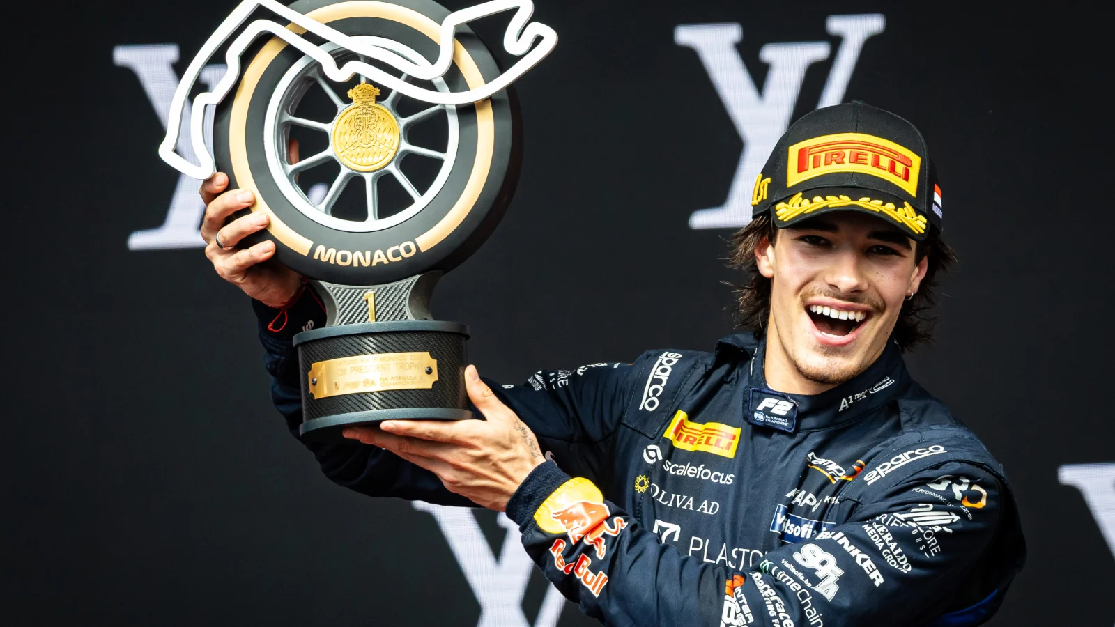 Race winner Nikola Tsolov (BGR) Campos Racing celebrates on the podium. 07.06.2026. FIA Formula 2 Championship, Rd 4, Monte Carlo, Monaco, Feature Race, Sunday.