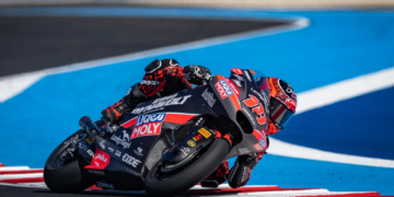 Manuel Gonzalez claims third successive victory after Hungarian Moto2 triumph