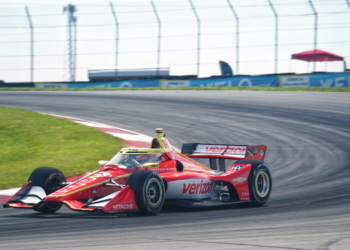 Cars were finally able to get on track after a lengthy weather delay. Photo: Kevin Dejewski