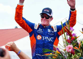 Dixon will race in papaya colors next season. Photo: Kevin Dejewski