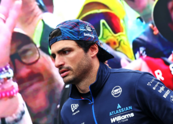 For Carlos Sainz, it was another afternoon to forget