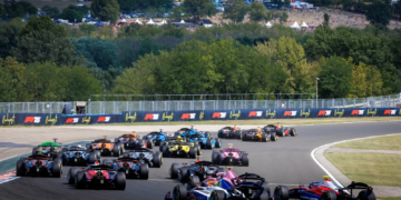 The start of the race. 02.08.2025. FIA Formula 2 Championship, Rd 10, Budapest, Hungary, Sprint Race, Saturday.