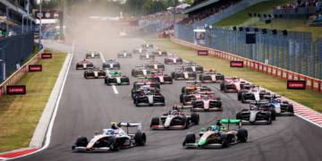 Tasanapol Inthraphuvasak (THA) Campos Racing leads at the start of the race. 02.08.2025. FIA Formula 3 Championship, Rd 9, Sprint Race, Budapest, Hungary, Saturday.
