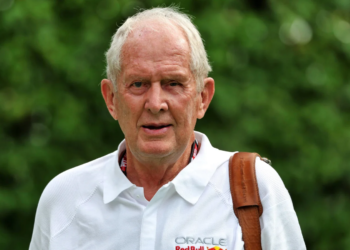Helmut Marko addresses Verstappen meeting photos as McLaren rumours continue