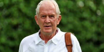 Helmut Marko addresses Verstappen meeting photos as McLaren rumours continue