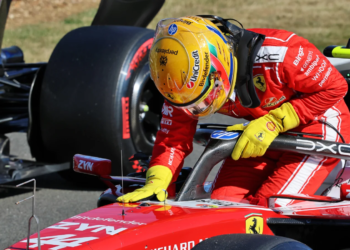Lewis Hamilton offers explanation for shock Silverstone F1 Sprint pole