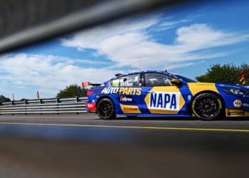 Ash Sutton bests the ‘King of Thruxton’ to win BTCC Race 2
