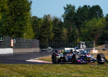 Drivers stormed around the 1.97-mile circuit to set the grid. Photo: Kevin Dejewski