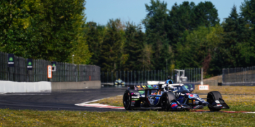 Drivers stormed around the 1.97-mile circuit to set the grid. Photo: Kevin Dejewski