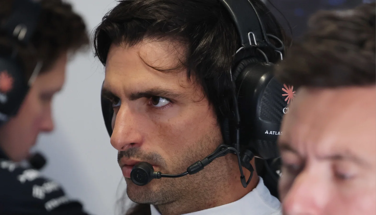 Carlos Sainz ends F1 future speculation with Williams decision