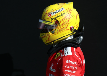 Lewis Hamilton calls for ‘offline’ Ferrari talks after Zandvoort strategy blunder