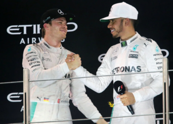 The podium (L to R): second placed Nico Rosberg (GER) Mercedes AMG F1 celebrates his World Championship with race winner and team mate Lewis Hamilton (GBR) Mercedes AMG F1. 27.11.2016. Formula 1 World Championship, Rd 21, Abu Dhabi Grand Prix, Yas Marina Circuit, Abu Dhabi, Race Day.