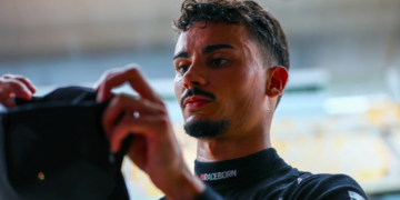 2284687743.jpg SHANGHAI, CHINA - JULY 05: Pascal Wehrlein of Germany and Porsche Formula E Team in the Pitlane during qualifying, ahead of the Shanghai E-Prix, Round 13 of the 2026 FIA Formula E World Championship at Shanghai International Circuit on July 05, 2026 in Shanghai, China.