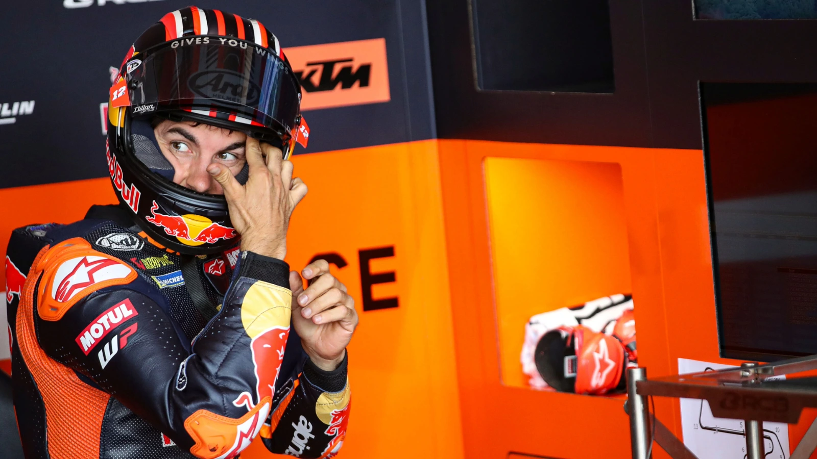 Maverick Vinales hits back at reports he could be dropped by Tech3 KTM mid-MotoGP season